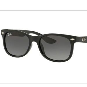 NWT ~ Ray-Ban Junior New Wayfarer ~ For Kids ~ Black/Gray Gradient Lenses